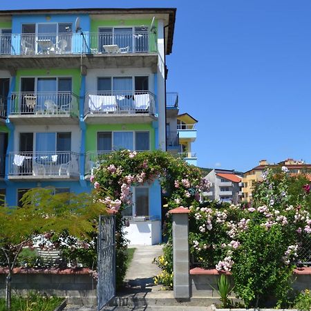 Galina Guest House オブゾー エクステリア 写真