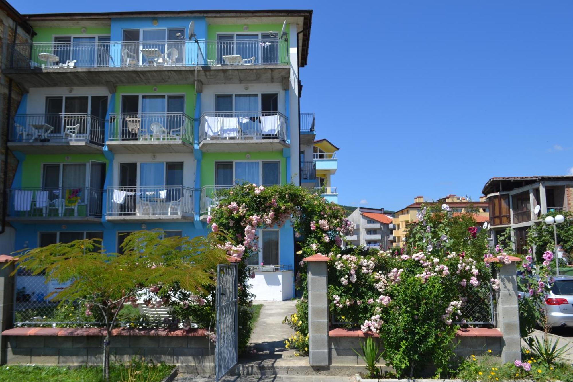Galina Guest House オブゾー エクステリア 写真